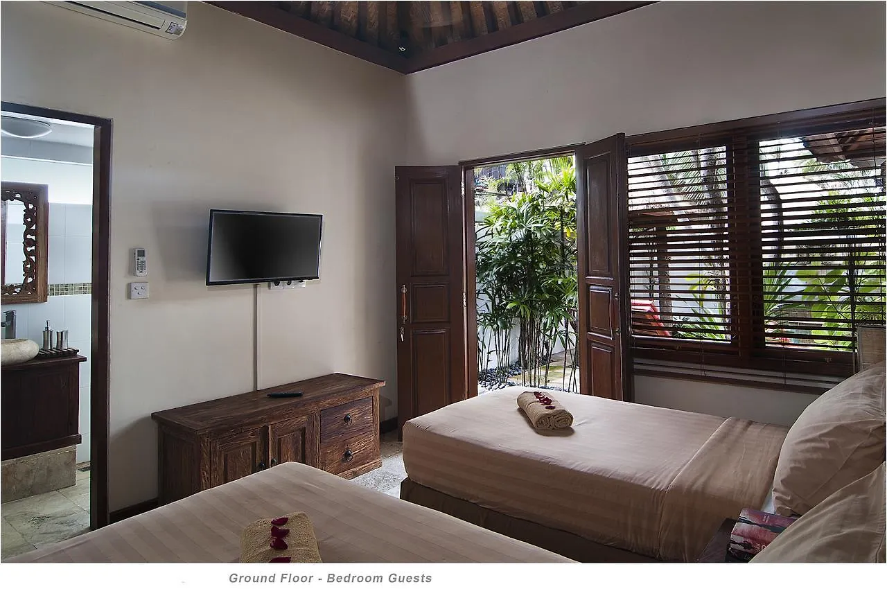 2Br Villa Senin - Minggu Villas Seminyak