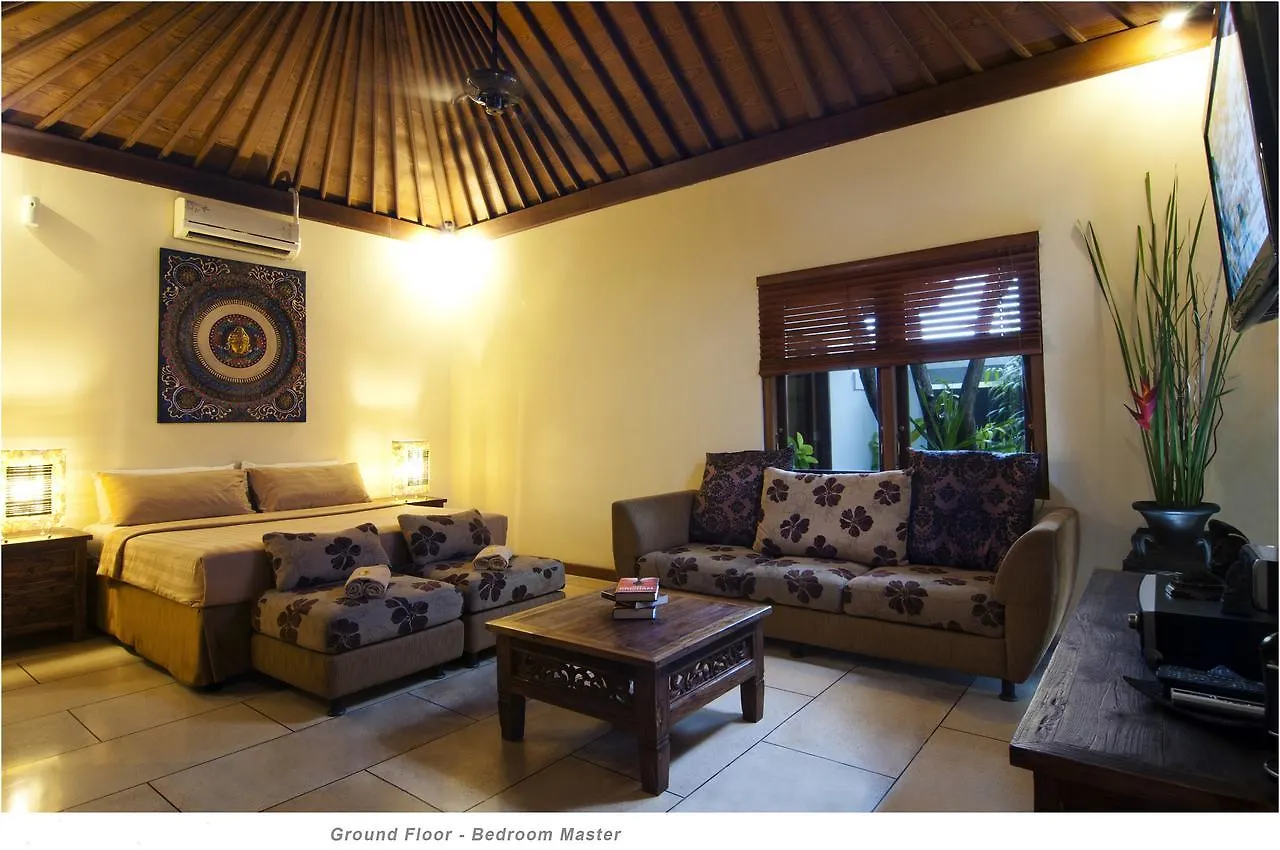 2Br Villa Senin - Minggu Villas Seminyak